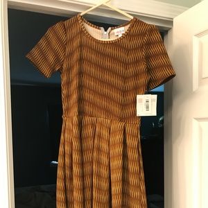 Lularoe Amelia
